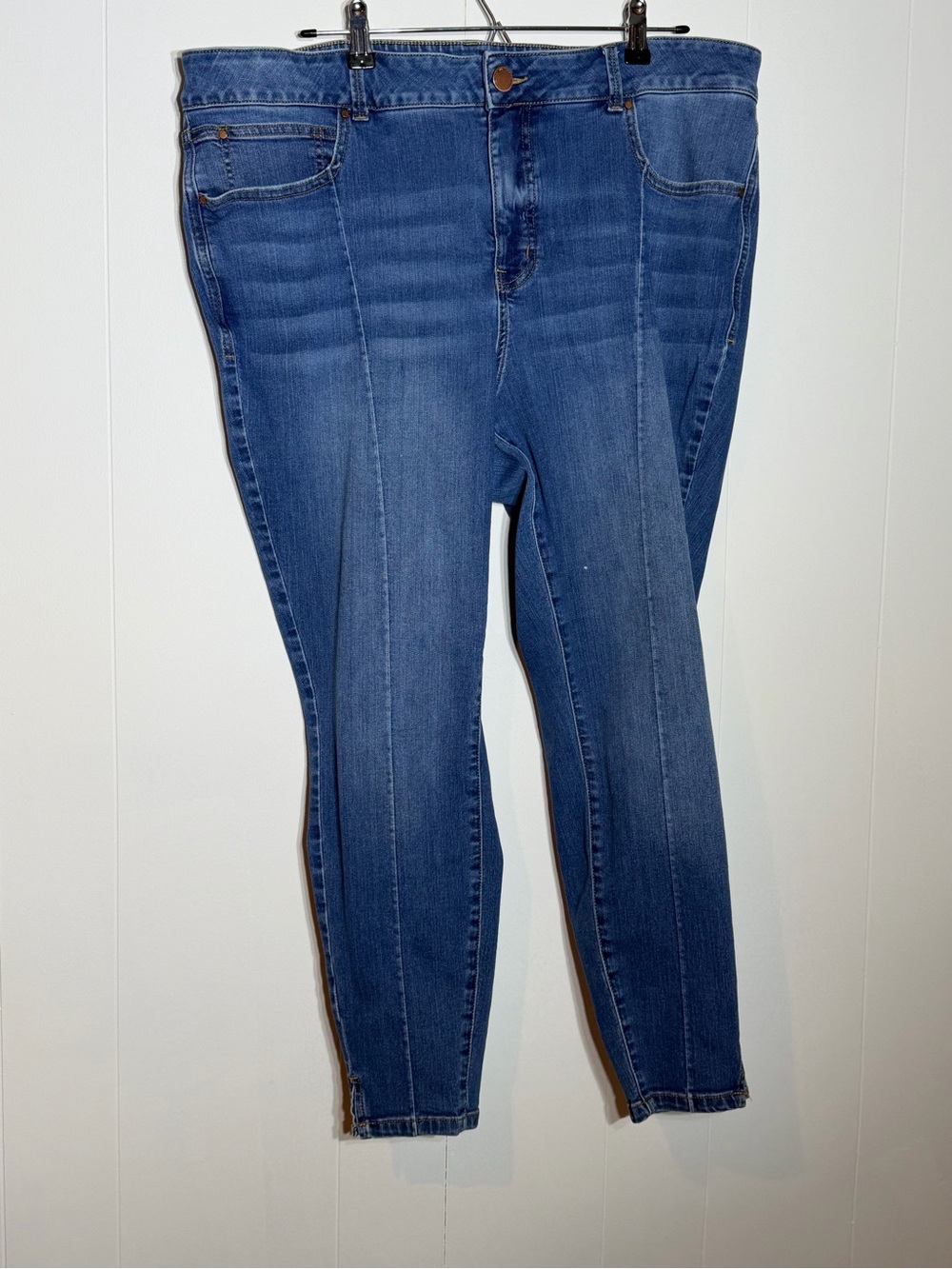 Maurices Slim Ankle Women's Jeans in Medium Blue